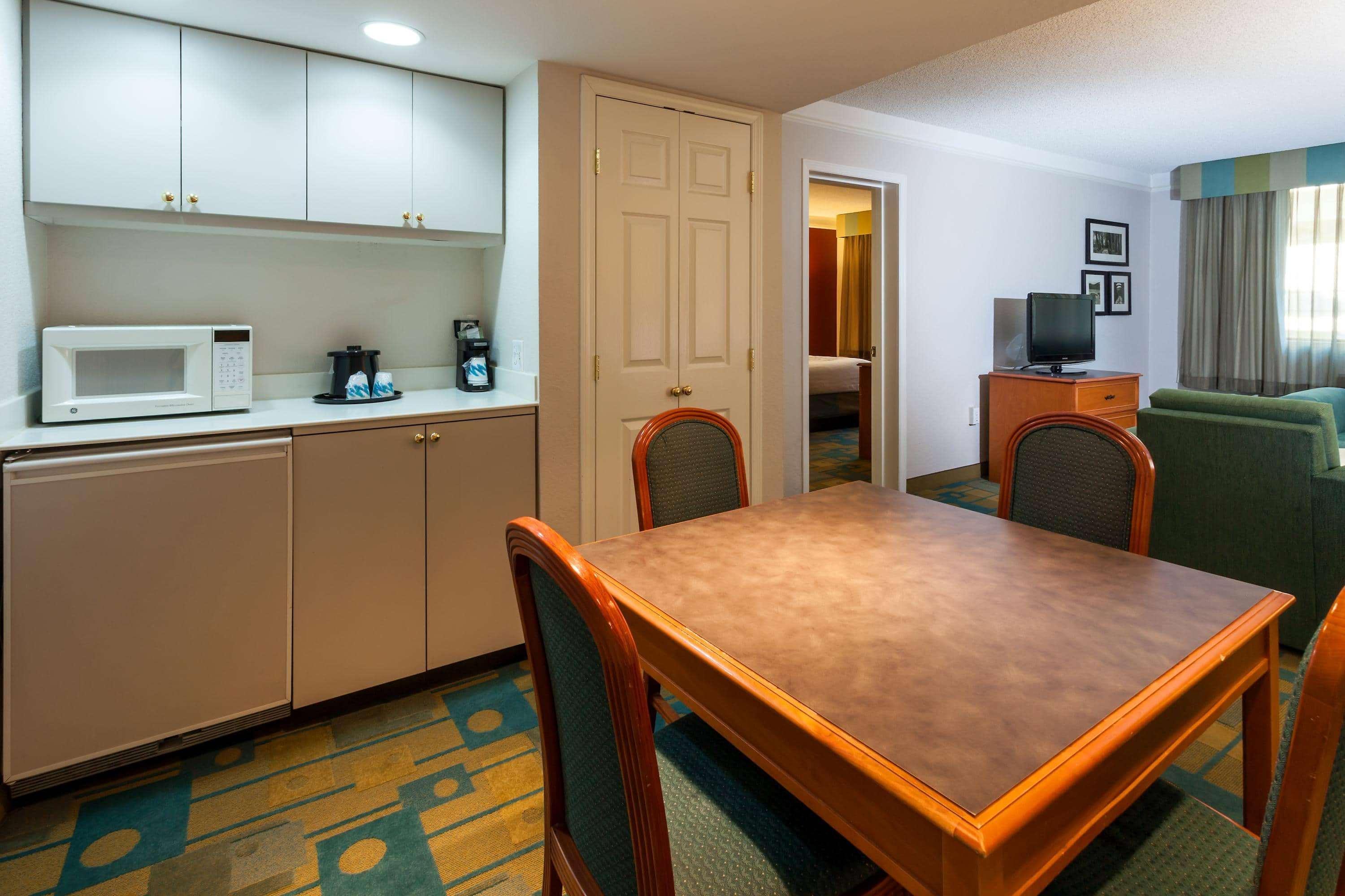 מלון סי טק La Quinta By Wyndham Seattle Sea-Tac Airport מראה חיצוני תמונה